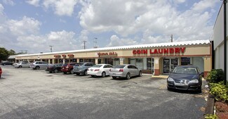 More details for 73-95 NE 167th St, Miami, FL - Retail for Lease