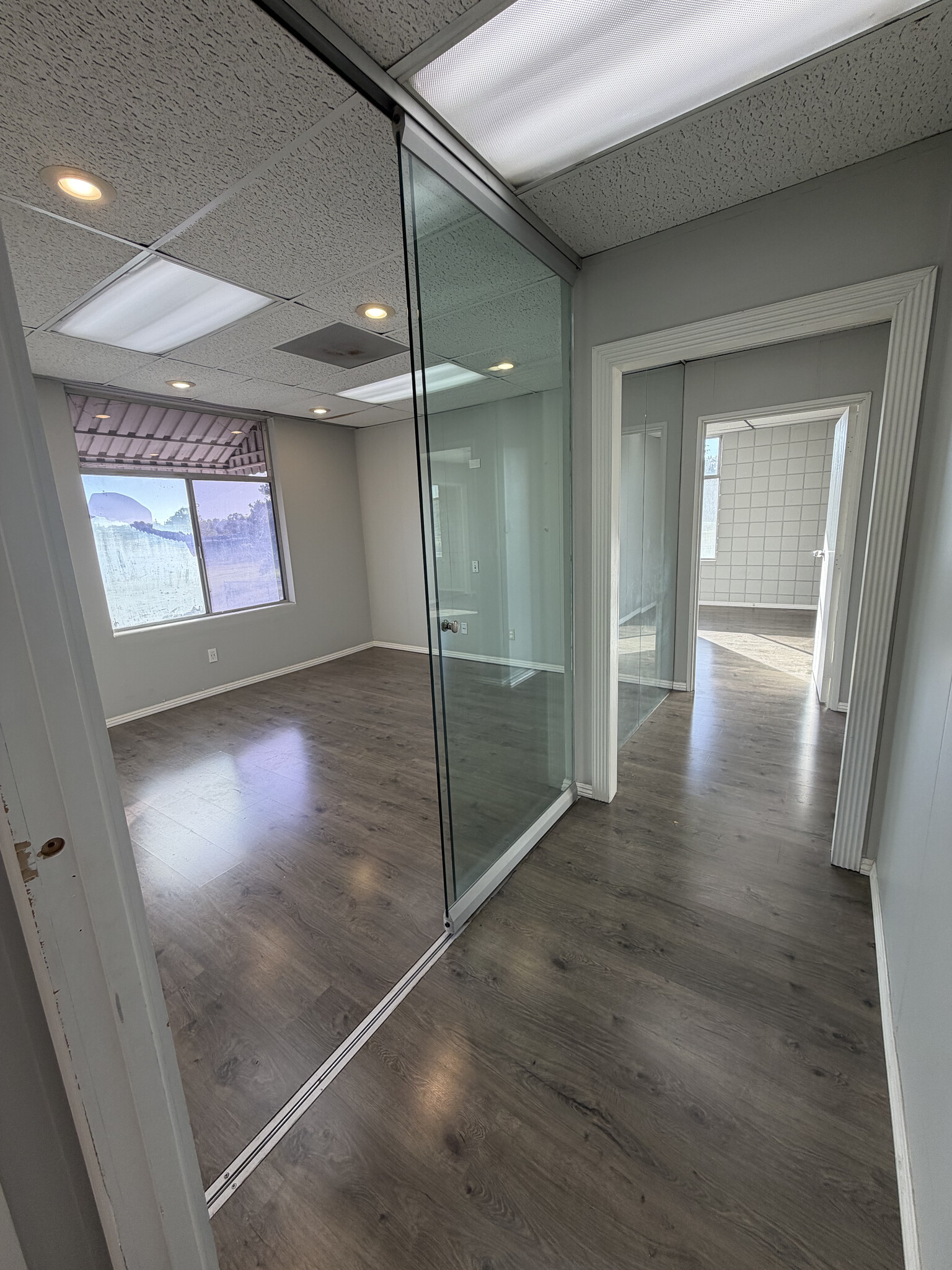 4045 Bonita Rd, Bonita, CA for lease Interior Photo- Image 1 of 8
