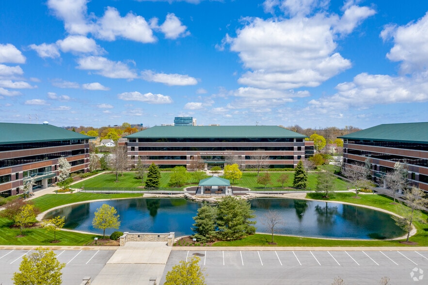 115 S 84th St, Milwaukee, WI for lease - Building Photo - Image 2 of 15