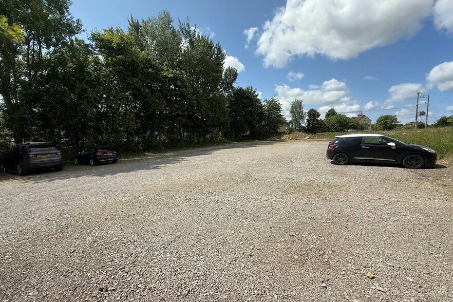 6 Pinkney Park, Malmesbury à louer - Photo du bâtiment - Image 3 de 3