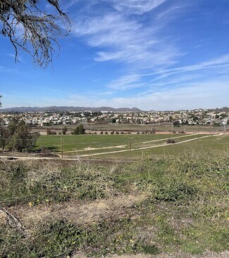 Plus de détails pour 30925 Nicolas Rd, Temecula, CA - Terrain à vendre