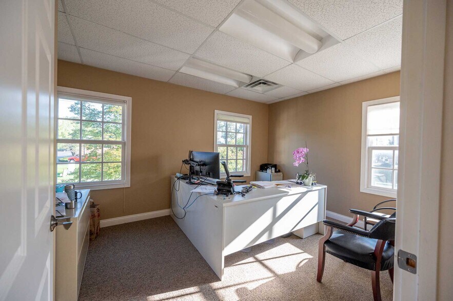 7775 Cooper Rd, Montgomery, OH à louer - Photo intérieure - Image 3 de 47