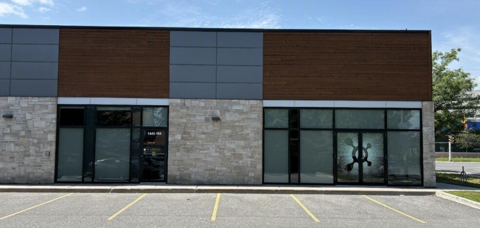 1445 Merivale Rd, Ottawa, ON for lease - Building Photo - Image 2 of 2