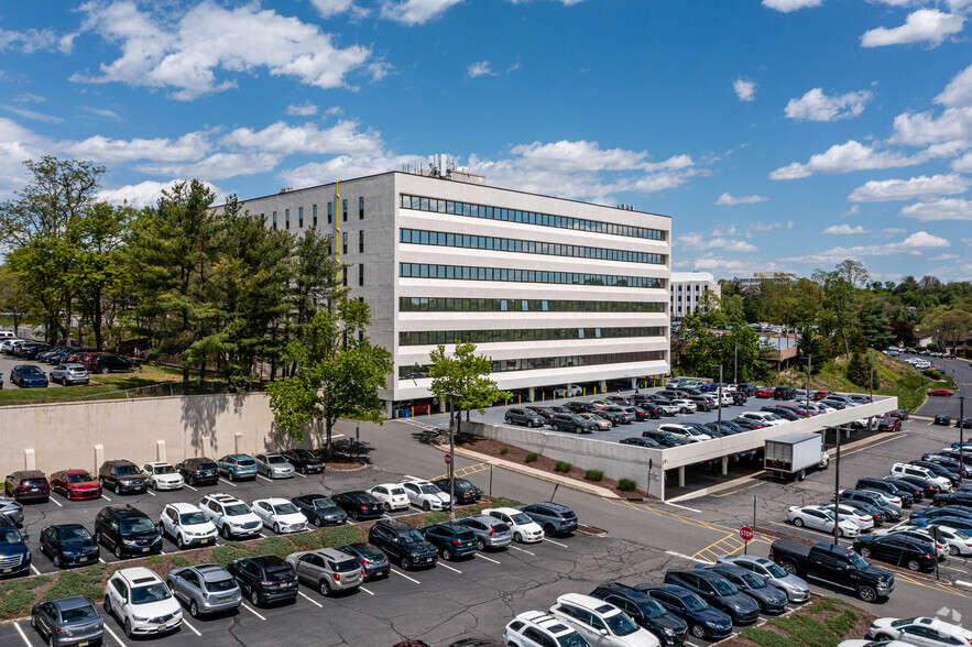 95 Madison Ave, Morristown, NJ à vendre - Photo principale - Image 1 de 1