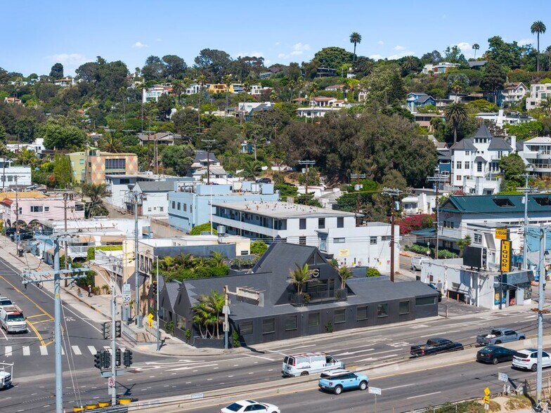 100 W Channel Rd, Santa Monica, CA à louer - Photo du bâtiment - Image 2 de 16