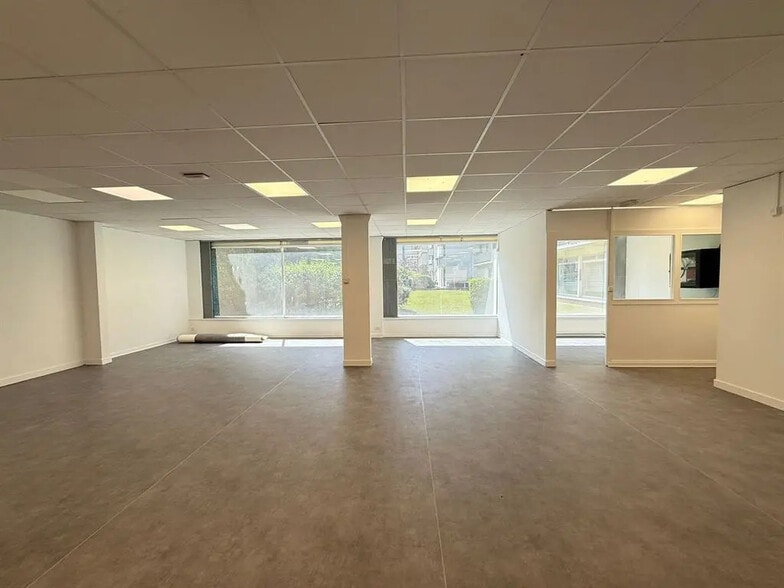 Commerce de détail dans Boulogne-Billancourt à louer - Photo intérieure - Image 3 de 4