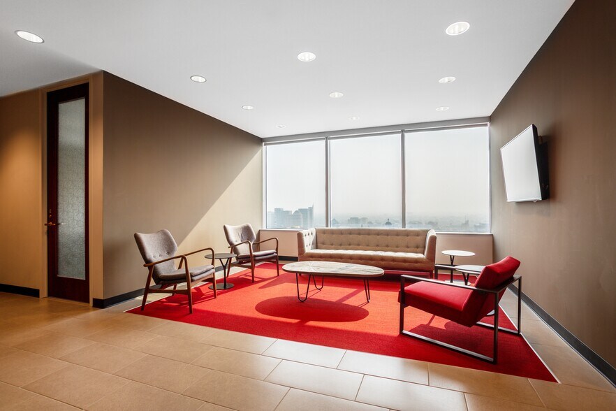 500 Capitol Mall, Sacramento, CA à louer - Photo intérieure - Image 2 de 16