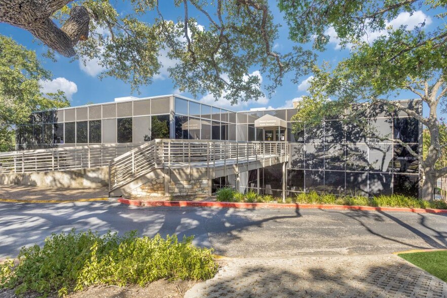 3807 Spicewood Springs Rd, Austin, TX for sale - Building Photo - Image 1 of 16