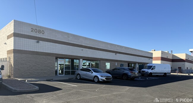 Plus de détails pour 2080 E Beverly Dr, Tucson, AZ - Industriel à louer