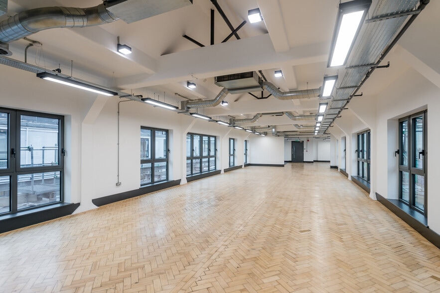 61-95 Oxford St, Manchester for lease - Building Photo - Image 3 of 4