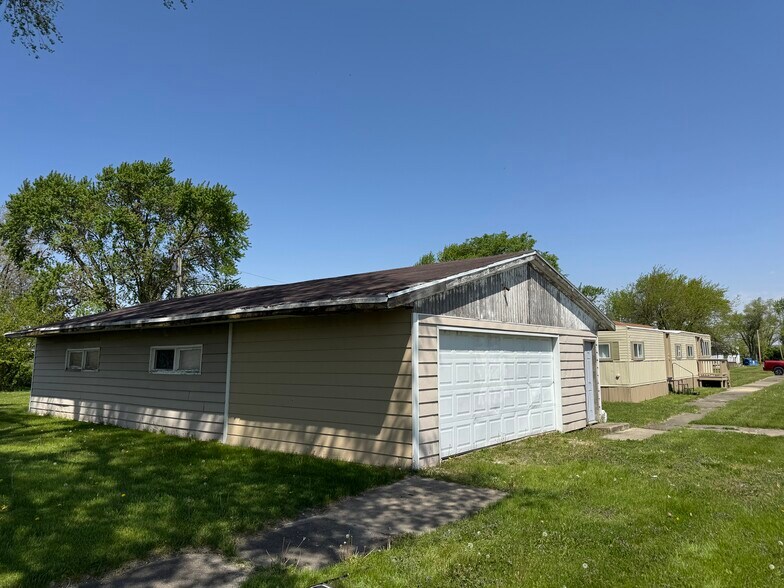 2405 E Court St, Kankakee, IL for sale - Building Photo - Image 3 of 8