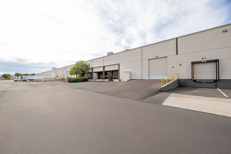 700-798 E Glendale Ave, Sparks, NV for lease - Building Photo - Image 3 of 11