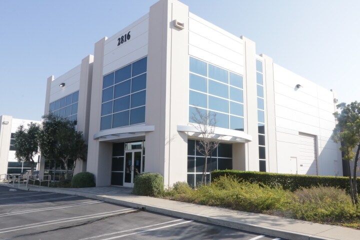 2816 Columbia St, Torrance, CA à louer - Photo du bâtiment - Image 2 de 120