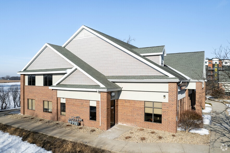 700-708 River Plz, Monona, WI à louer - Photo du bâtiment - Image 3 de 5