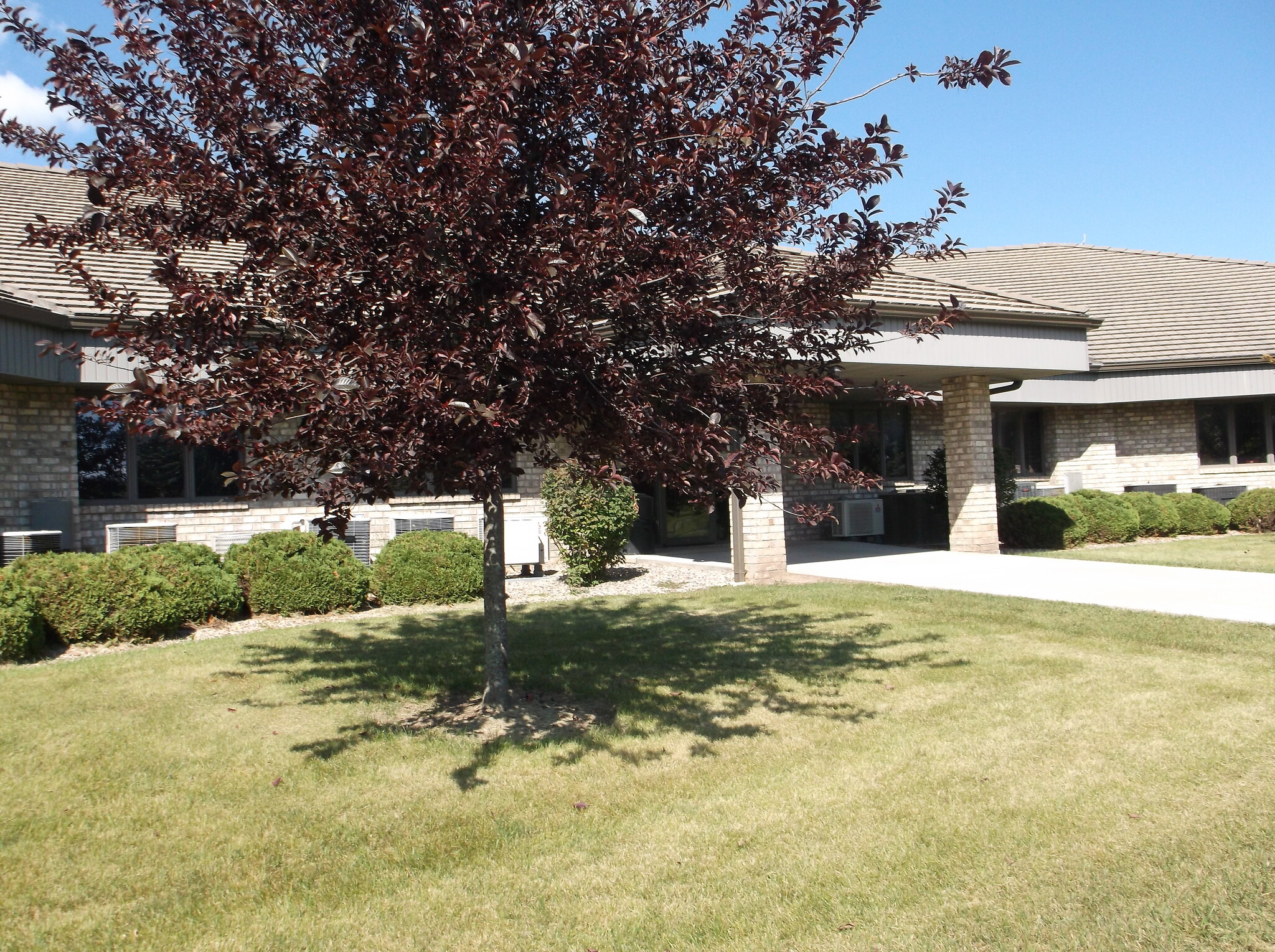 2905 Universal St, Oshkosh, WI à louer Photo intérieure- Image 1 de 12