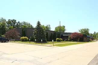 Plus de détails pour 2111 W Thompson Rd, Fenton, MI - Industriel à louer