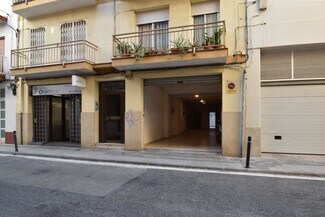 Plus de détails pour Multi-résidentiel à vendre