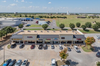 1300 W Vandament Ave, Yukon, OK - Aerial  map view
