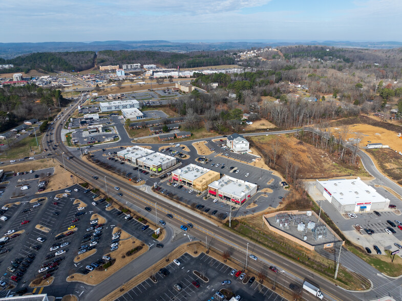 640 Sgt. Paul Huff Parkway Northwest Pky, Cleveland, TN for lease - Primary Photo - Image 2 of 3