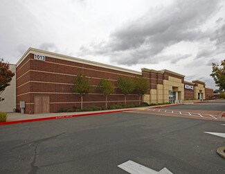 Plus de détails pour 1013 Riley St, Folsom, CA - Commerce de détail à louer