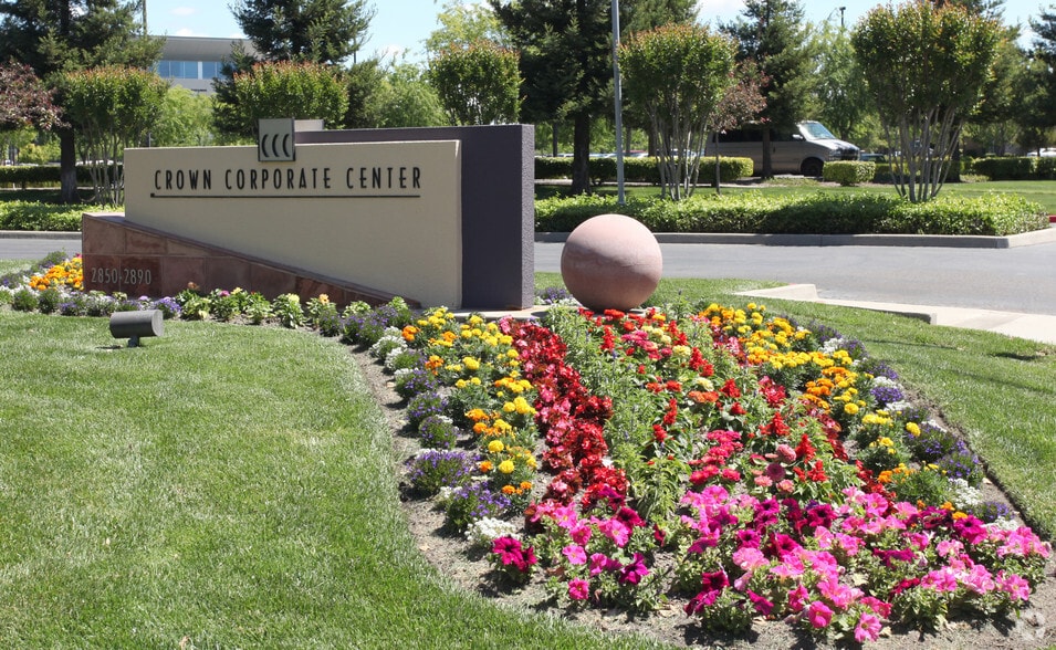 2880 Gateway Oaks Dr, Sacramento, CA for lease - Building Photo - Image 2 of 5