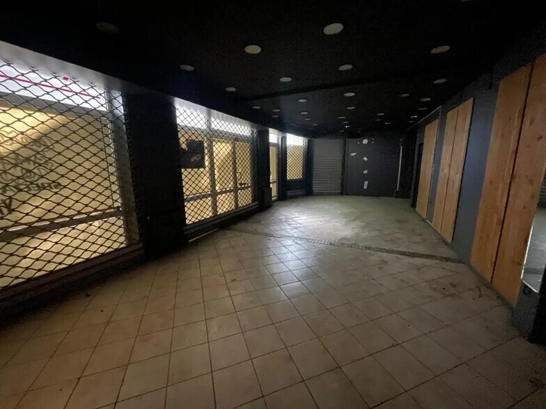 Commerce de détail dans Paris à vendre - Photo du bâtiment - Image 3 de 4