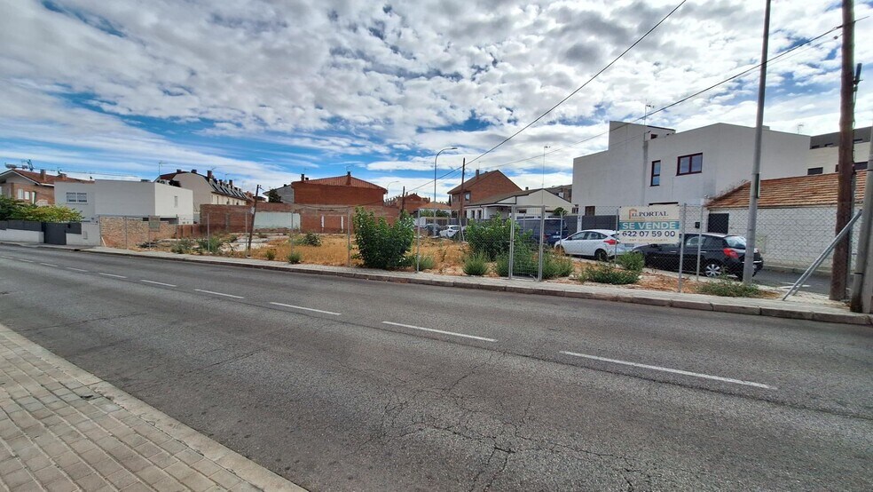 Calle del Tornado, 12, Madrid, Madrid for sale - Primary Photo - Image 2 of 5