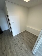10226 Venice Blvd, Los Angeles, CA for lease Interior Photo- Image 2 of 3