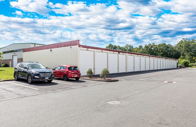 More details for 200 Old County Cir, Windsor Locks, CT - Industrial for Lease