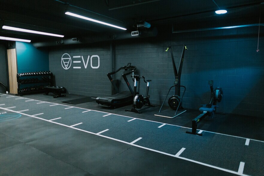 1014 4th Ave S, Nashville, TN à vendre - Photo du bâtiment - Image 3 de 13