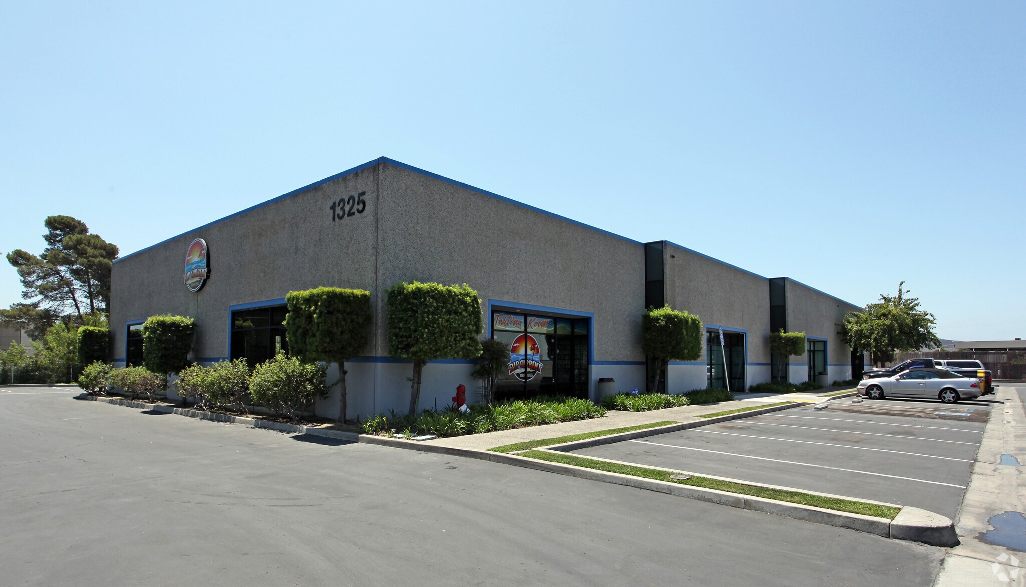 1325 Grand Ave, San Marcos, CA à vendre Photo principale- Image 1 de 1