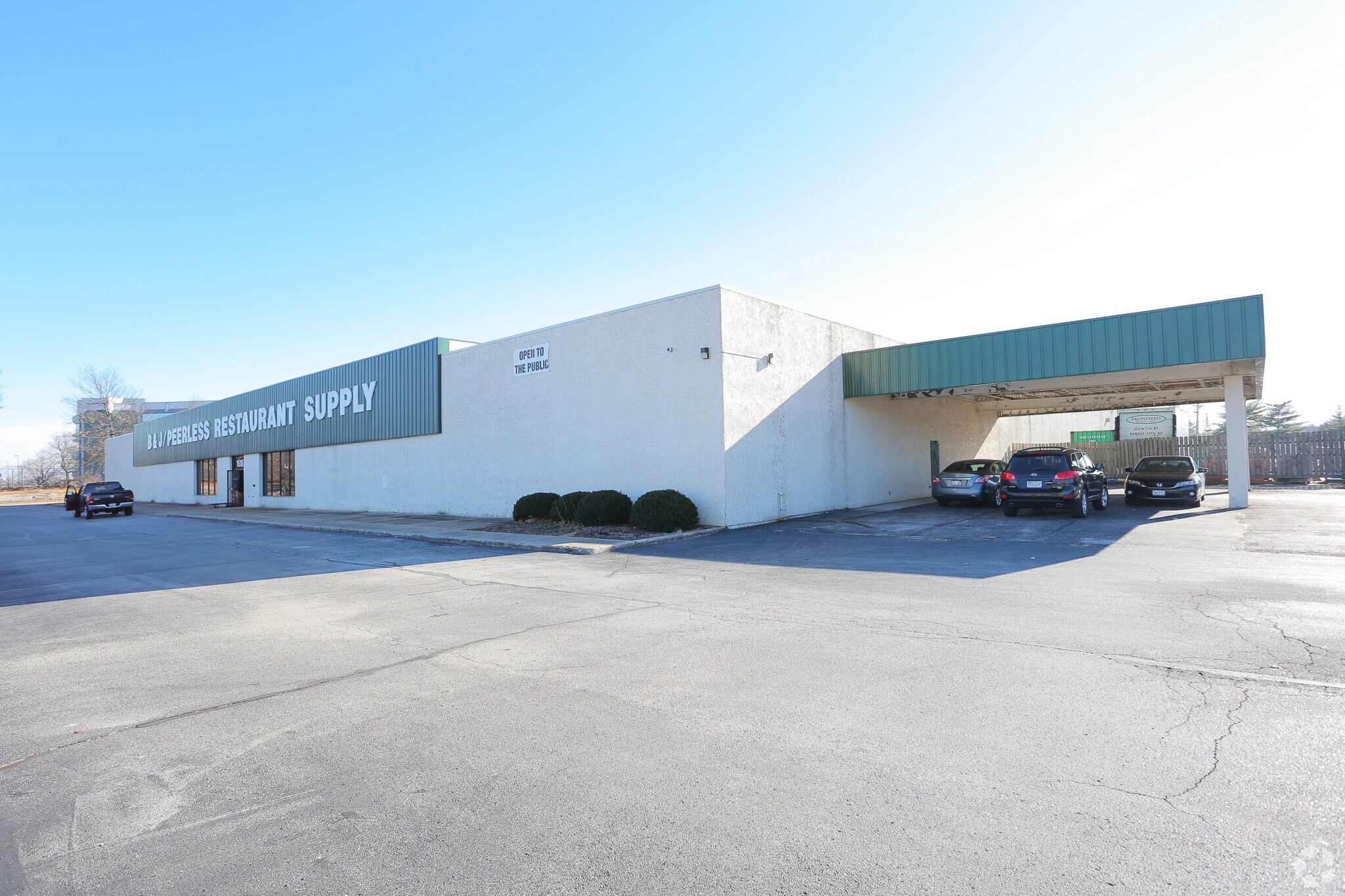 1616 Dielman Rd, Overland, MO for lease Primary Photo- Image 1 of 9