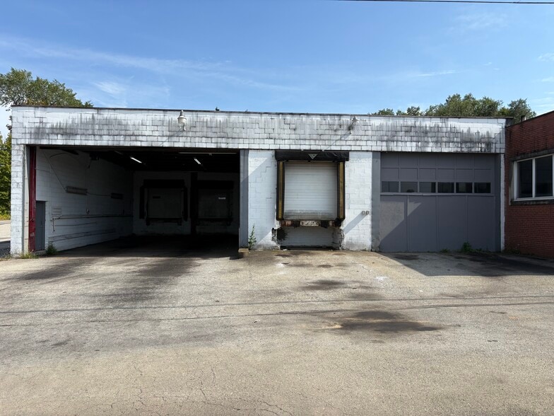 4315 Walnut St, McKeesport, PA for lease - Building Photo - Image 2 of 19