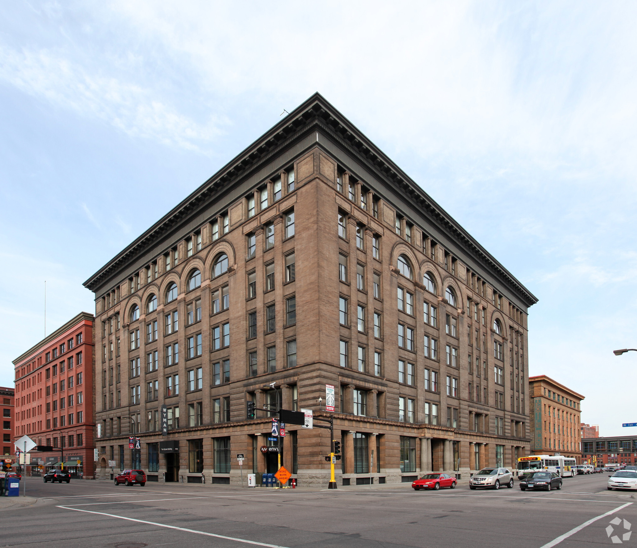 400 1st Ave N, Minneapolis, MN for sale Primary Photo- Image 1 of 1