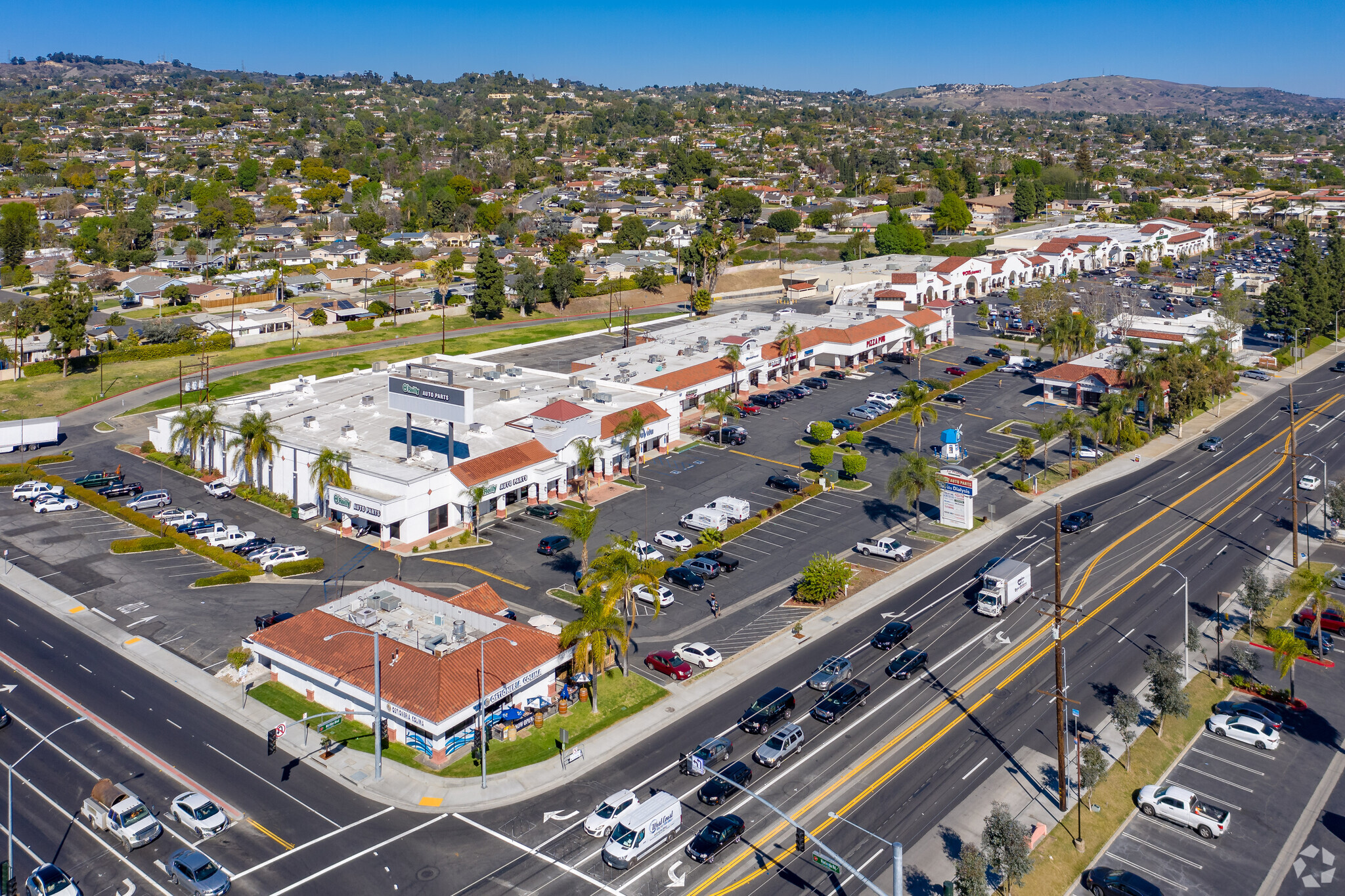 1471-1651 W Whittier Blvd, La Habra, CA for lease Building Photo- Image 1 of 15