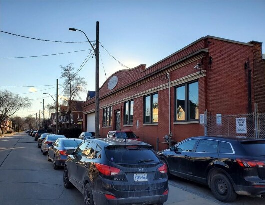 223 Avondale St, Hamilton, ON for sale Primary Photo- Image 1 of 1