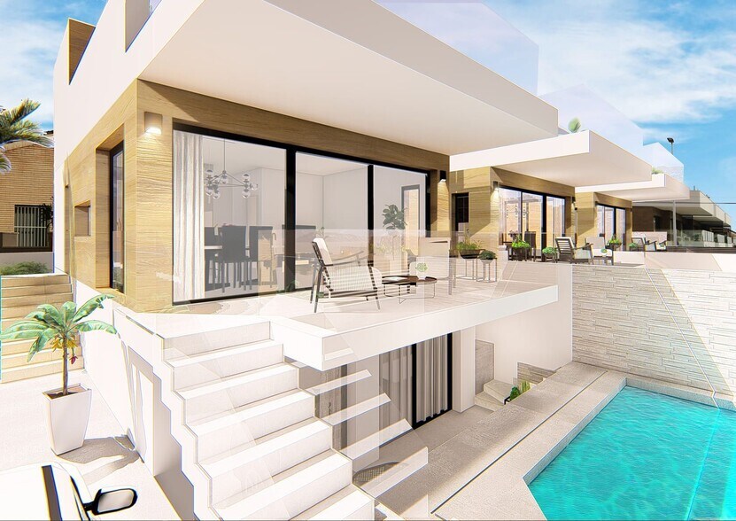 Land in Torrevieja, Alicante for sale - Building Photo - Image 1 of 15