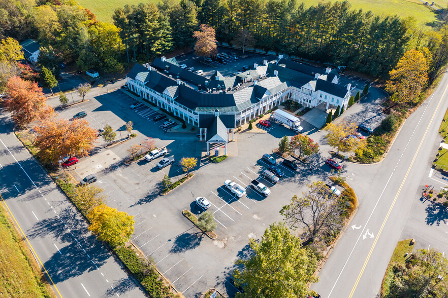 4916 Plank Rd, North Garden, VA for lease - Building Photo - Image 1 of 7