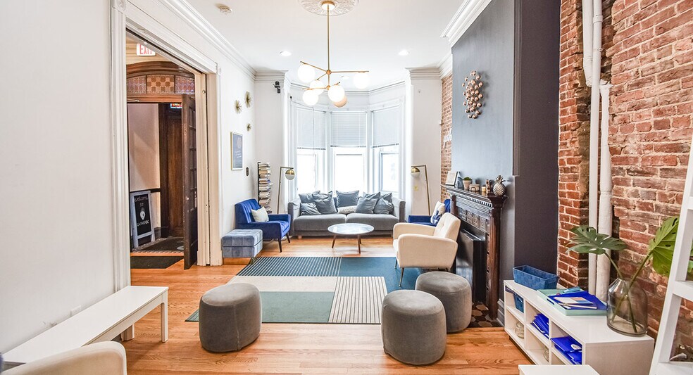 1817 M St NW, Washington, DC à vendre - Photo intérieure - Image 3 de 7
