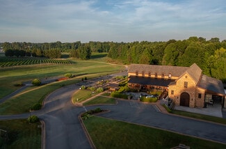 Plus de détails pour 8400 Old Church Rd, New Kent, VA - Spécialité à vendre