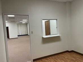 100 W Grove St, El Dorado, AR for lease Building Photo- Image 2 of 10