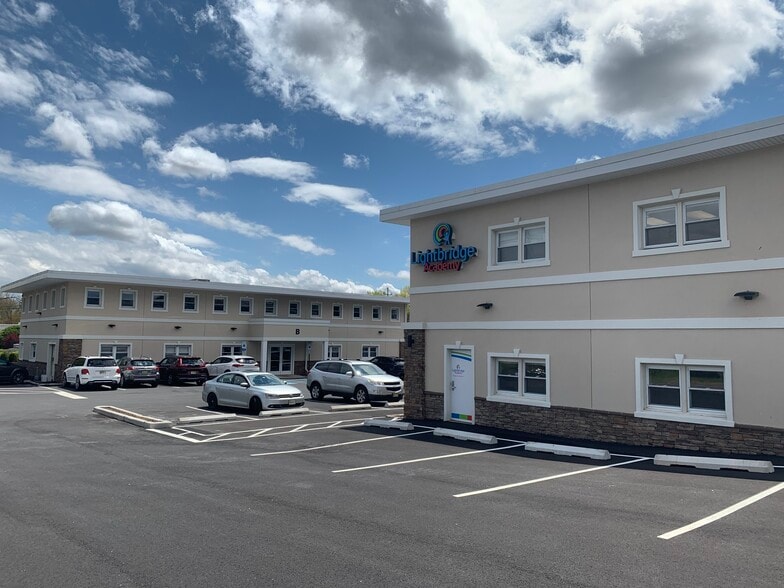 100 Rt 46 East, Mountain Lakes, NJ for lease - Building Photo - Image 2 of 10