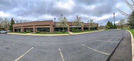 2505 Green Tech Dr, State College, PA à louer Autre- Image 1 de 9