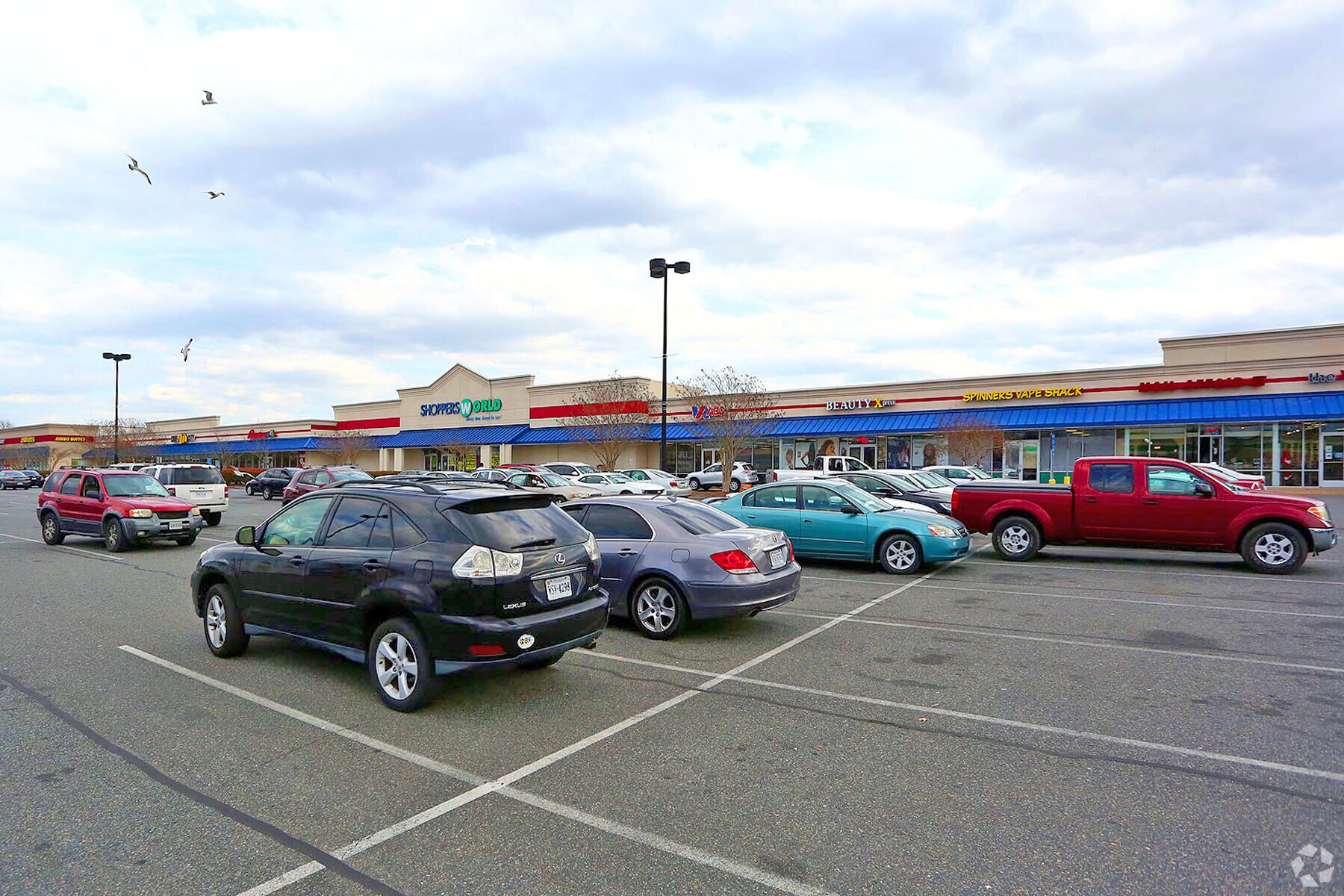 4040 Victory Blvd, Portsmouth, VA for lease Primary Photo- Image 1 of 5