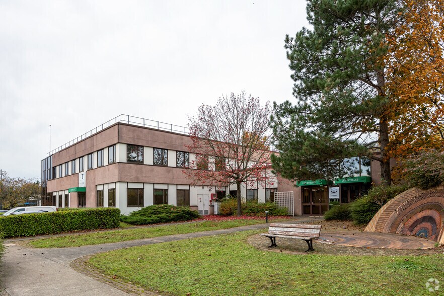 13 Rue De La Perdrix Les Sitelles, Tremblay-en-France à louer - Photo du bâtiment - Image 3 de 3