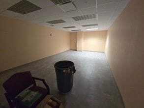 500 W Loockerman St, Dover, DE à louer Photo intérieure- Image 2 de 7