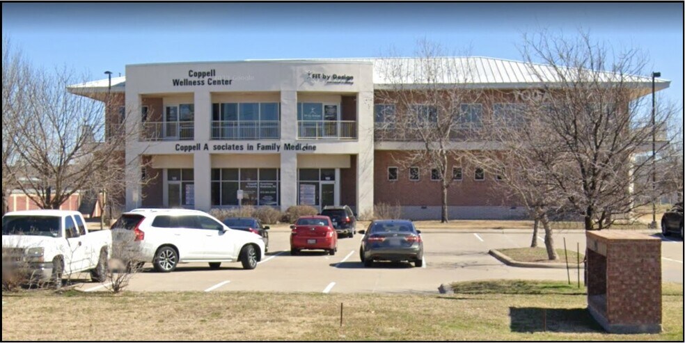 848 S Denton Tap Rd, Coppell, TX à louer - Photo du bâtiment - Image 1 de 2