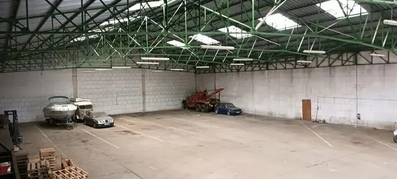 Flex in Sandouville for lease - Building Photo - Image 2 of 2