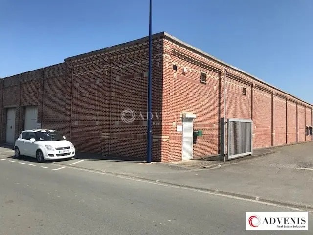 Office in Pérenchies for lease Building Photo- Image 1 of 3