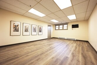 50 Princeton Hightstown Rd, Princeton Junction, NJ for lease Interior Photo- Image 1 of 1